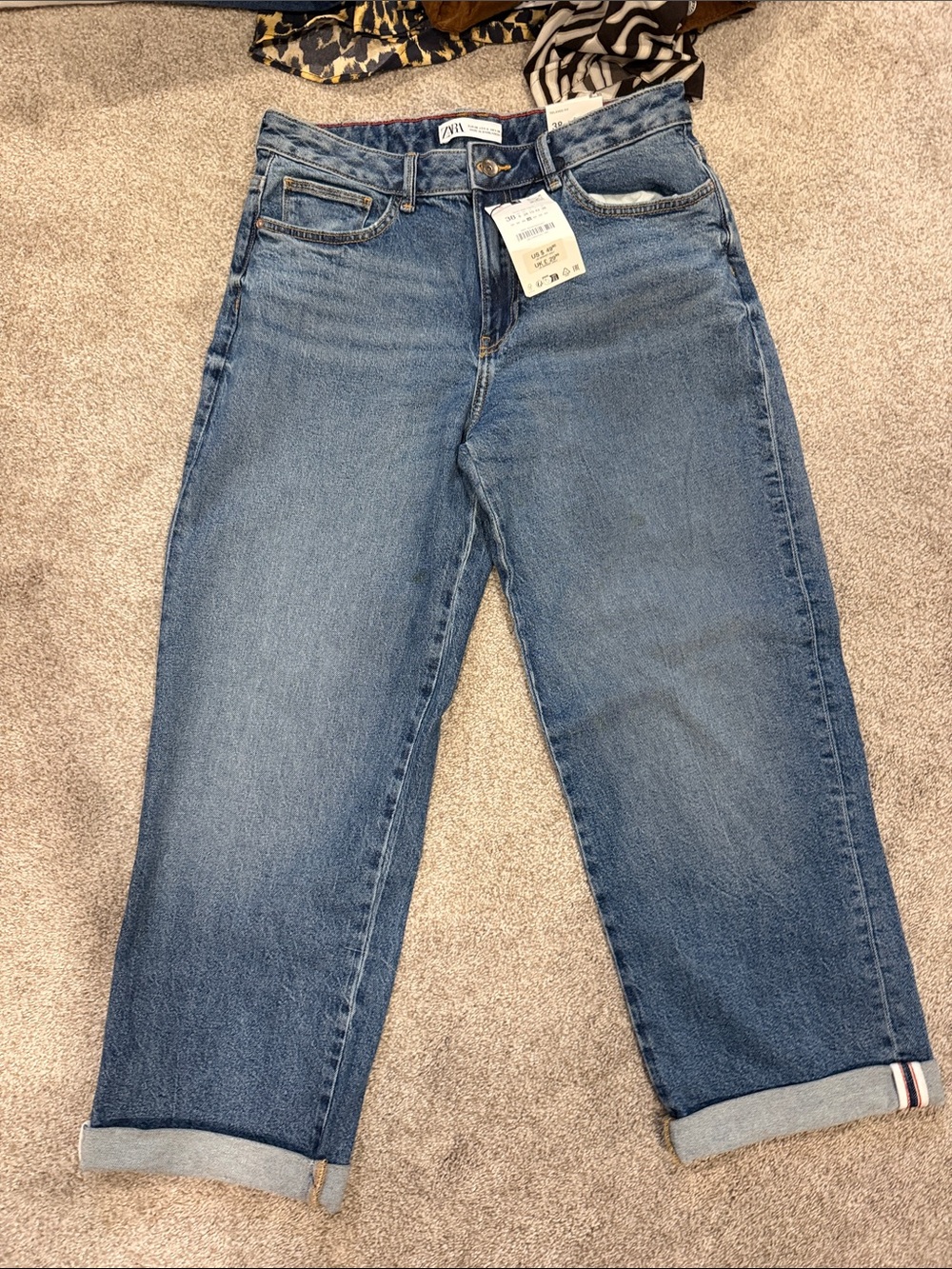 Zara Medium Blue Straight-Leg Jeans relaxed fit mid rise ankle length